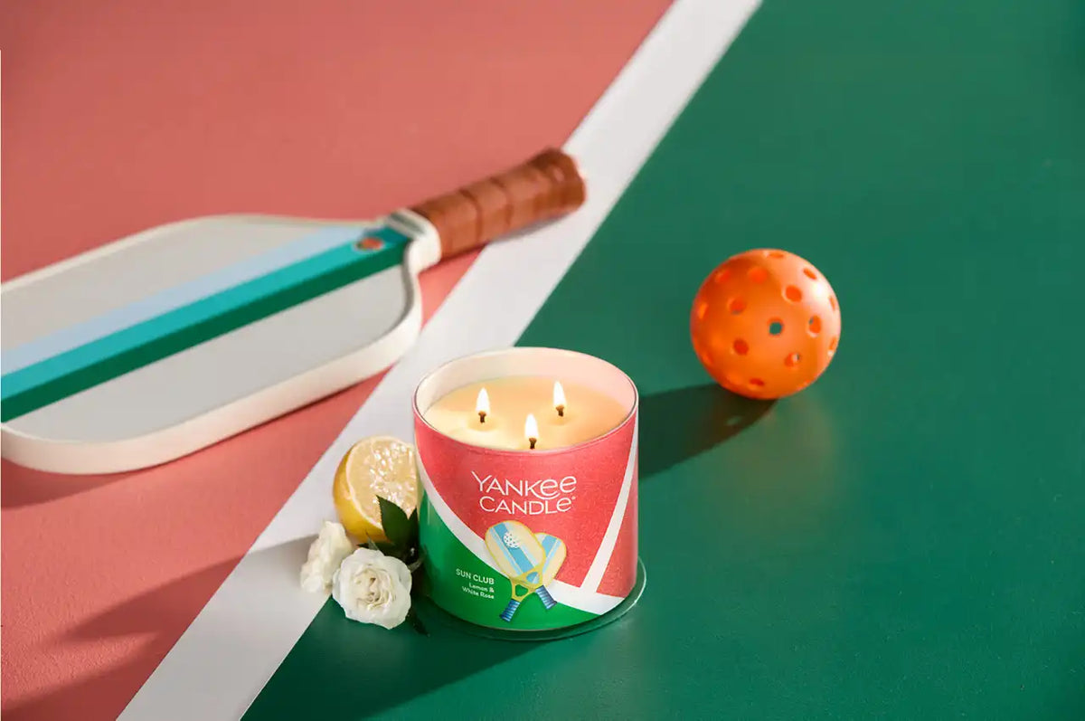Sun Club - Lemon & White Rose 3-Wick Candle
